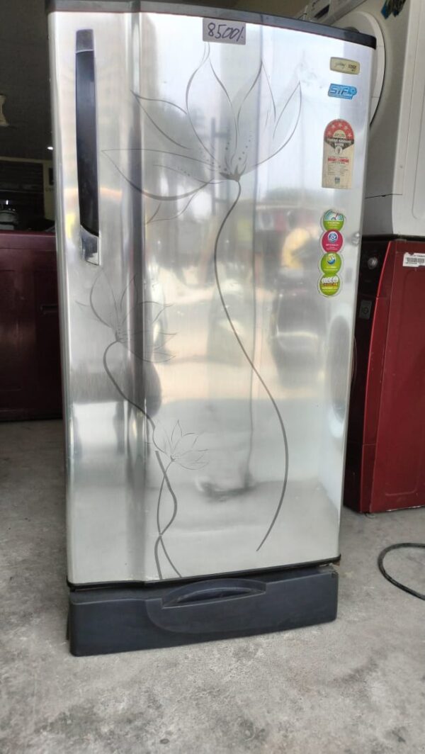 Godrej Edge 190 Liters Single Door Refrigerator in Silver Color