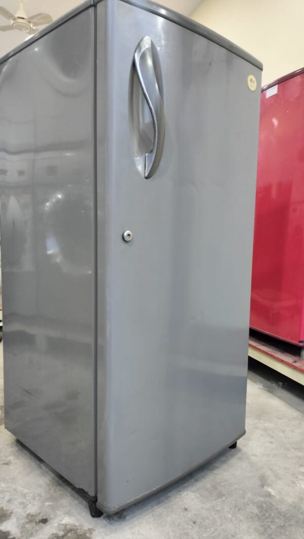 LG 190 ltr Refrigerator Single Door With Grey Color - Image 2