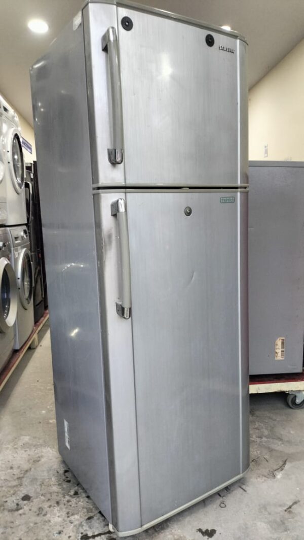 Samsung 320 ltr Refrigerator Double Door With Silver Color
