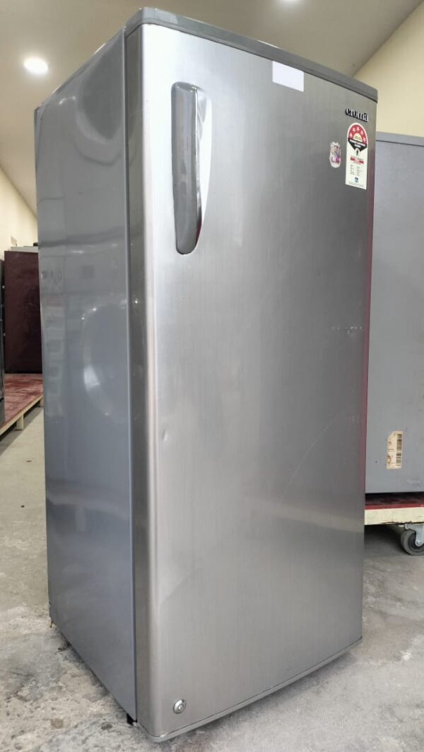 Croma 190 ltr Refrigerator Single Door With Silver Color - Image 3