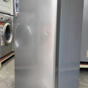Croma 190 ltr Refrigerator Single Door With Silver Color